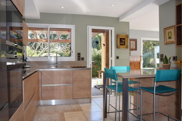 Maison à vendre à Trégunc dans le Finistère (29910), ref : MAIS/1048   
Mer et Plages