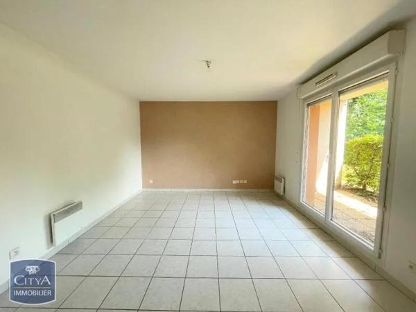 Appartement à louer 2 pièces 43.83m² Alençon (61000)