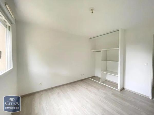 Appartement à louer 2 pièces 43.83m² Alençon (61000)