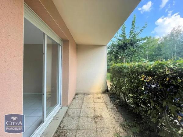 Appartement à louer 2 pièces 43.83m² Alençon (61000)
