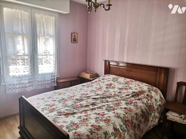 MONTFORT SUR MEU - EXCLUSIVITE, appartement T3 de 64 m², terrasse, garage et parking