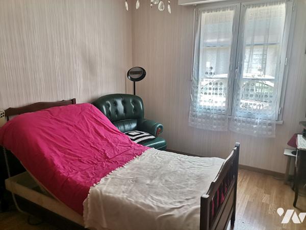 MONTFORT SUR MEU - EXCLUSIVITE, appartement T3 de 64 m², terrasse, garage et parking
