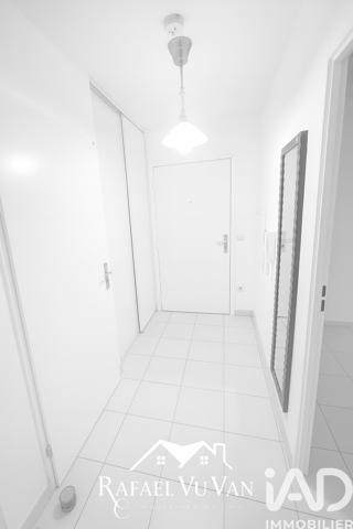 Appartement à vendre 3 pièces 59 m² Bobigny