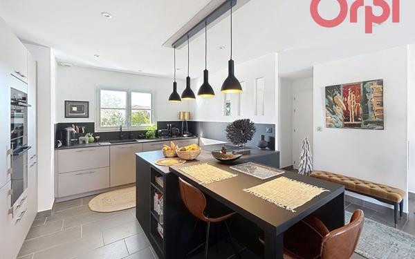 Maison à vendre    4 pièces •  Talmont-Saint-Hilaire