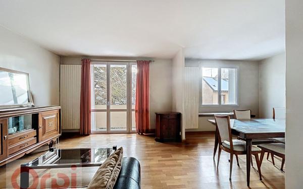 Appartement à vendre    3 pièces • 53,18 m2 Châtillon