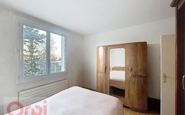 Appartement à vendre    3 pièces • 53,18 m2 Châtillon