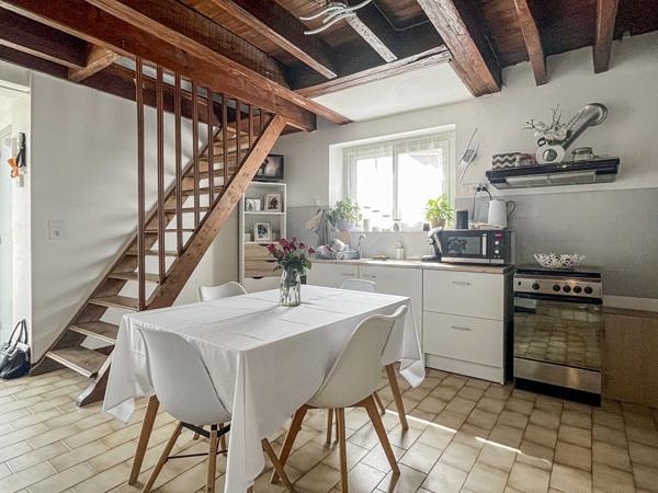 À Vendre : Charmante maison mitoyenne de 88 m²