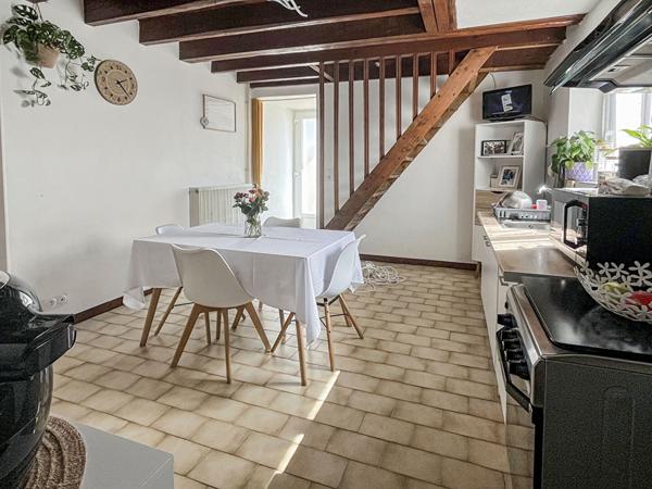 À Vendre : Charmante maison mitoyenne de 88 m²