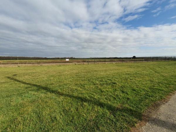 Terrain à vendre    Flavy-le-Martel