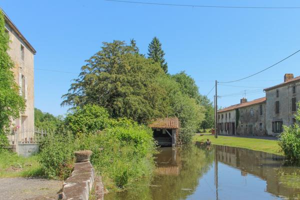 Maison à vendre à Moncoutant-sur-Sèvre (79320) - Deux-Sèvres
