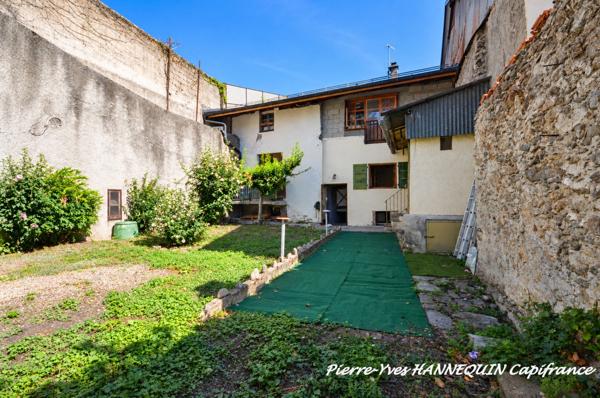 Appartement T3 duplex 76m2 au cœur de la cité médiévale de Conflans