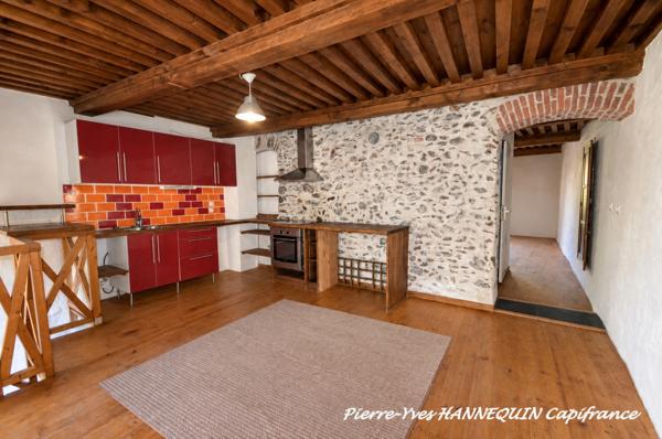 Appartement T3 duplex 76m2 au cœur de la cité médiévale de Conflans