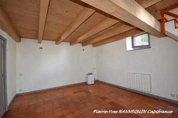 Appartement T3 duplex 76m2 au cœur de la cité médiévale de Conflans