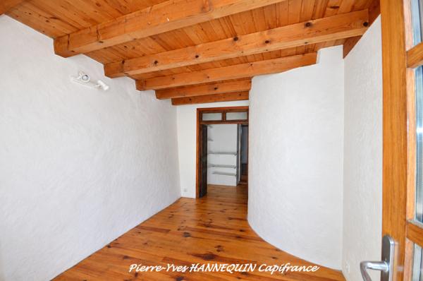 Appartement T3 duplex 76m2 au cœur de la cité médiévale de Conflans