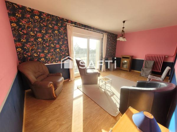 APPARTEMENT Loué : 2ch + Garage + Jardin partagé