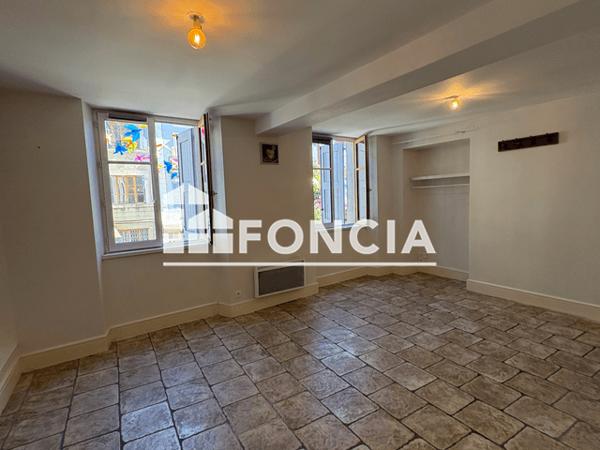 Location Appartement 2 pièces 40.4 m² - 1 RUE CLOVIS HUGUES Embrun 05200