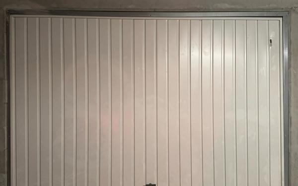 Stationnement à louer