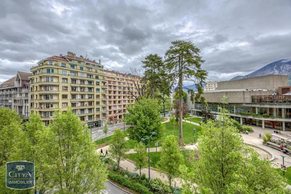 Appartement à vendre 2 pièces 46m² Annecy (74000)