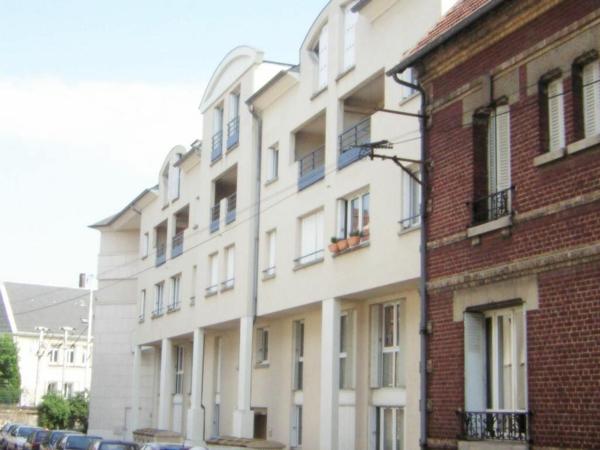 Appartement à louer    2 pièces • 46 m2 Compiègne