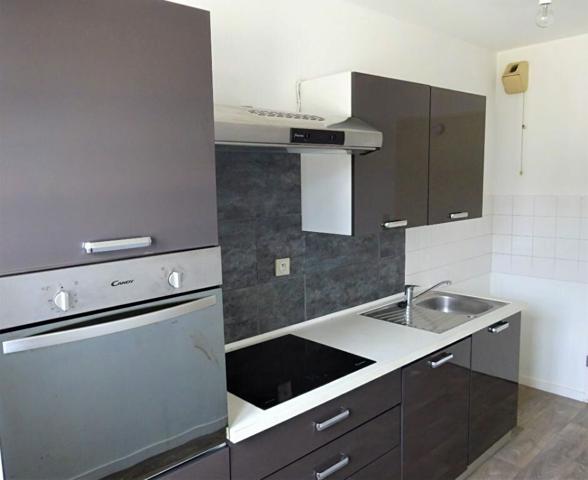 Appartement à louer    2 pièces • 46 m2 Compiègne