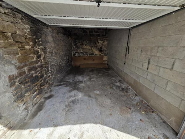 Garage - Parking à vendre à Ploemeur dans le Morbihan (56270), ref : 56039-1325