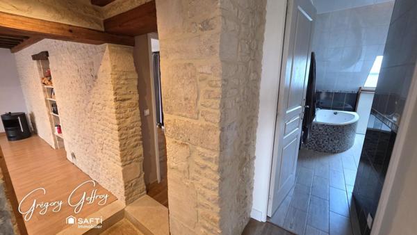 DOUBLE GARAGE DE 80m²