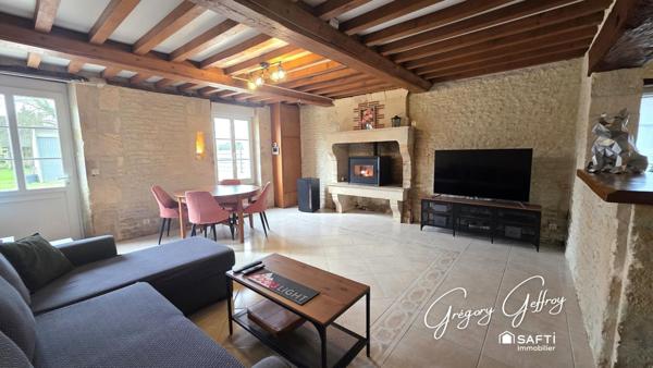 DOUBLE GARAGE DE 80m²