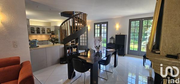 Maison à vendre 6 pièces 141 m² Noisy-le-Grand