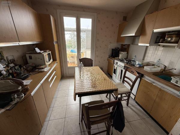 Maison à vendre à La Bazoge dans la Sarthe (72650), ref : SL-72021-500