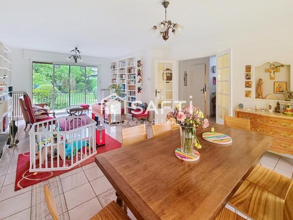 Maison coup de coeur dans quartier résidentiel