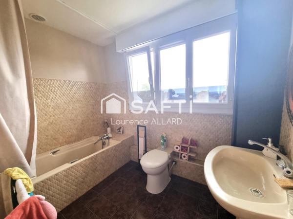 Maison coup de coeur dans quartier résidentiel