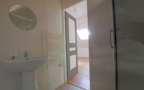 Appartement à louer    2 pièces •  Roye