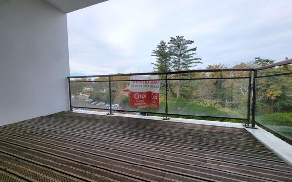 Appartement à vendre    2 pièces • 47 m2 Lons