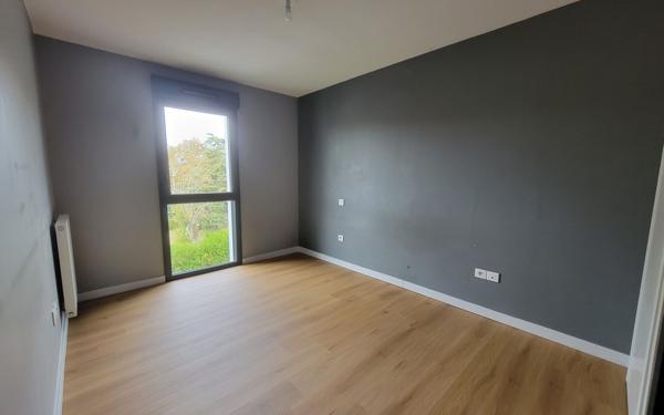 Appartement à vendre    2 pièces • 47 m2 Lons