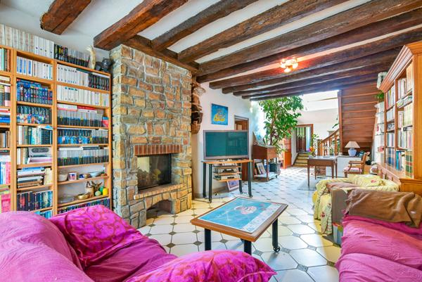 Charmante maison à vendre à moins de 10 minutes de Verneuil l'étang