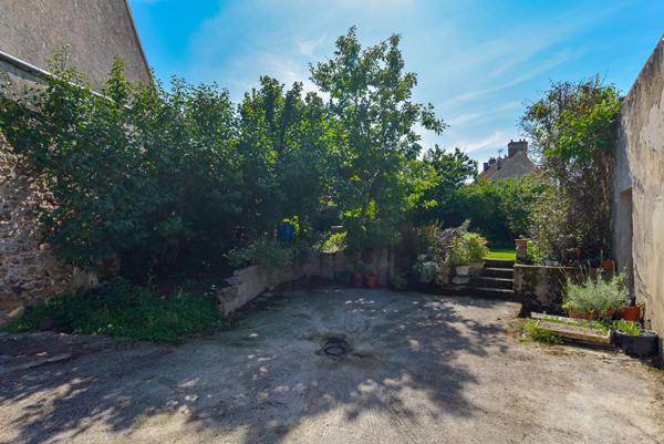 Charmante maison à vendre à moins de 10 minutes de Verneuil l'étang