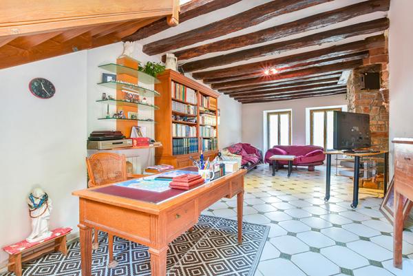 Charmante maison à vendre à moins de 10 minutes de Verneuil l'étang