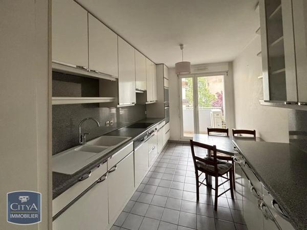 Appartement à louer 4 pièces 89.05m² Strasbourg (67100)