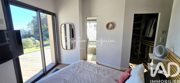 Maison à vendre 5 pièces 147 m² Solliès-Ville