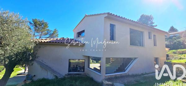 Maison à vendre 5 pièces 147 m² Solliès-Ville