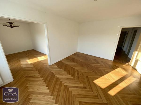 Appartement à vendre 4 pièces 87m² Le Mans (72000)