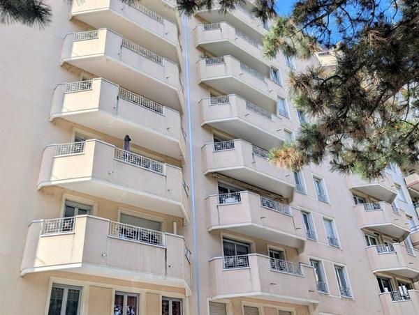 Vente / Appartement T4