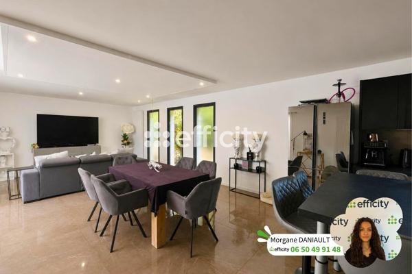 Maison
         4 pièces
        - 108 m² 228 500 € *