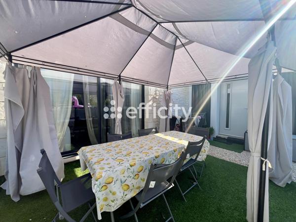 Maison
         4 pièces
        - 108 m² 228 500 € *
