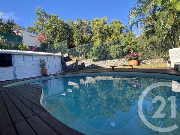 Maison à vendre  6 pièces - 166,10 m2 ST DENIS - 974