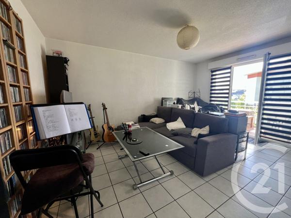 Appartement F2 à vendre  2 pièces - 42,62 m 2   BAYONNE  - 64