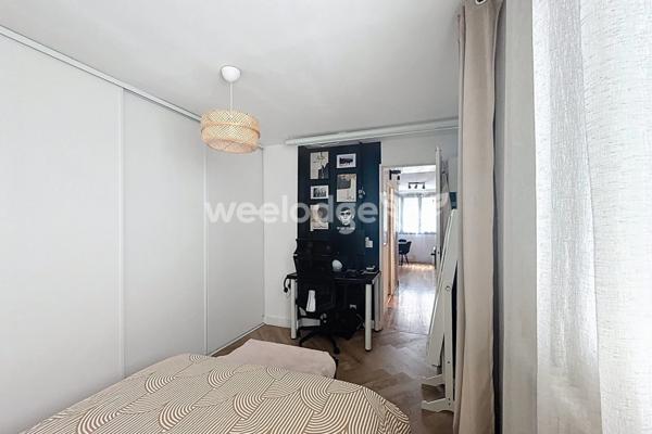 Appartement à vendre 2 pièces de 37 m² à Courbevoie