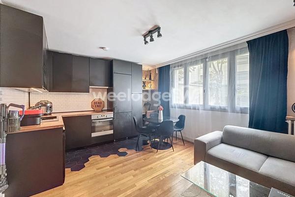 Appartement à vendre 2 pièces de 37 m² à Courbevoie