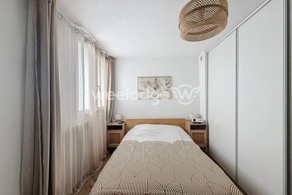 Appartement à vendre 2 pièces de 37 m² à Courbevoie