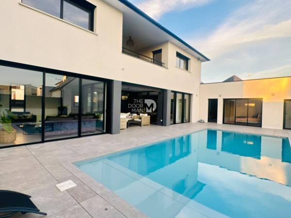 Maison - Vendu - 214 m² - CHANGE | The Door Man